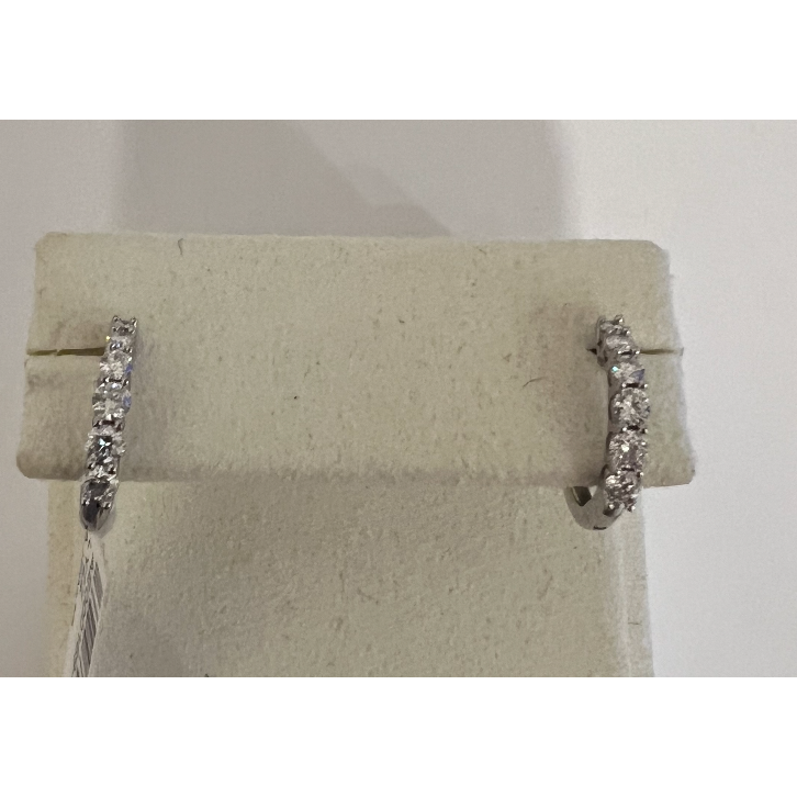 The Diamond Huggie